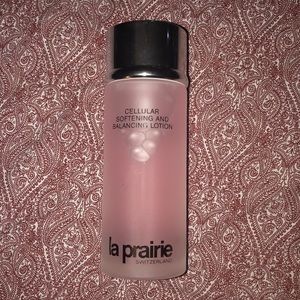 La prairie  softening and balancing lotion